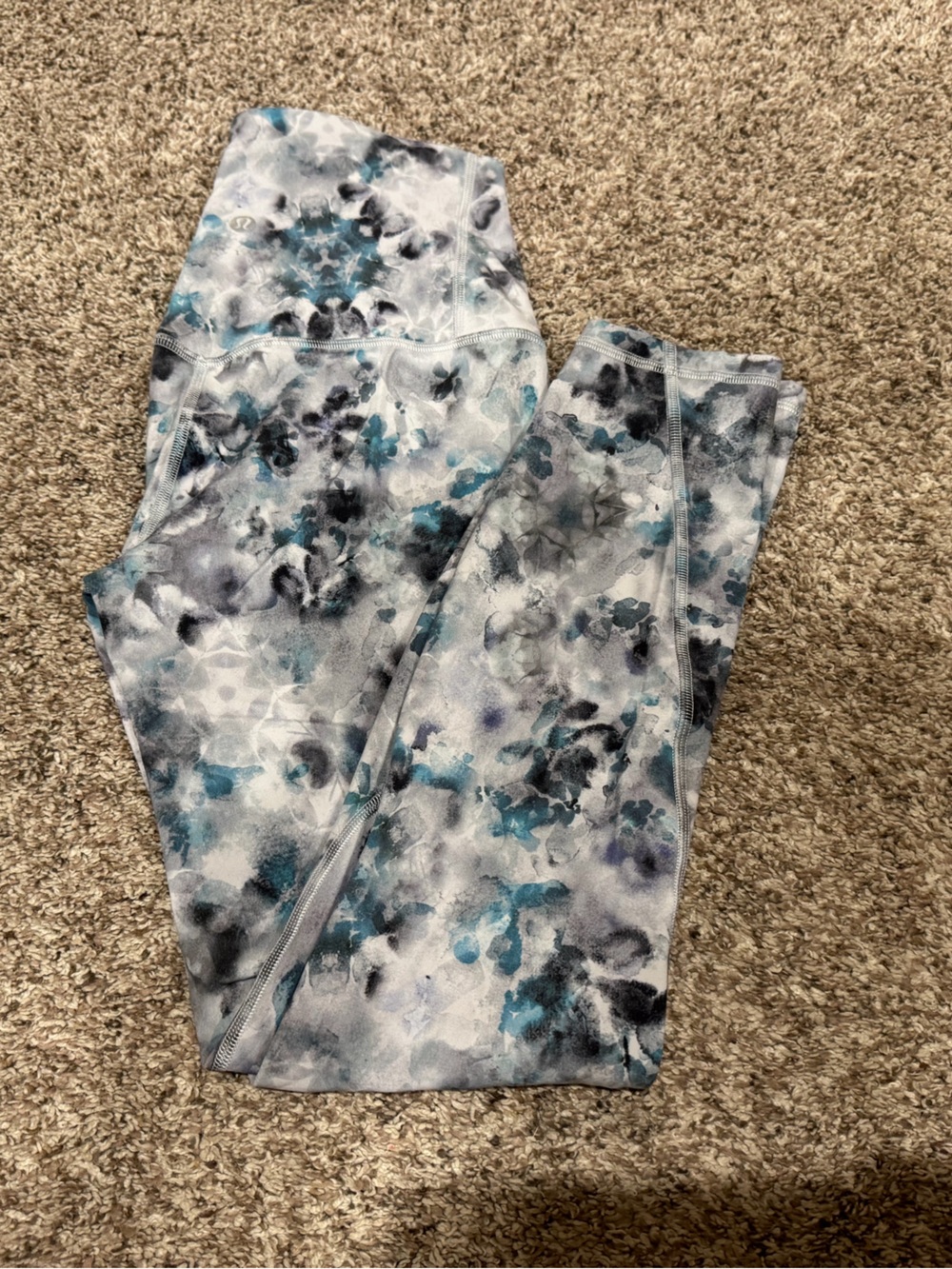 Lululemon Tie-Dye Blue Gray Athletic Leggings